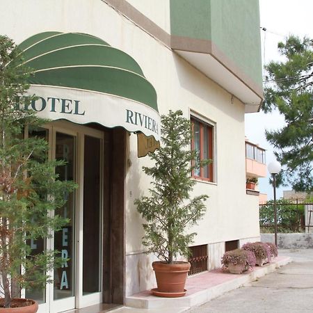 Hotel Riviera Trani Exteriör bild